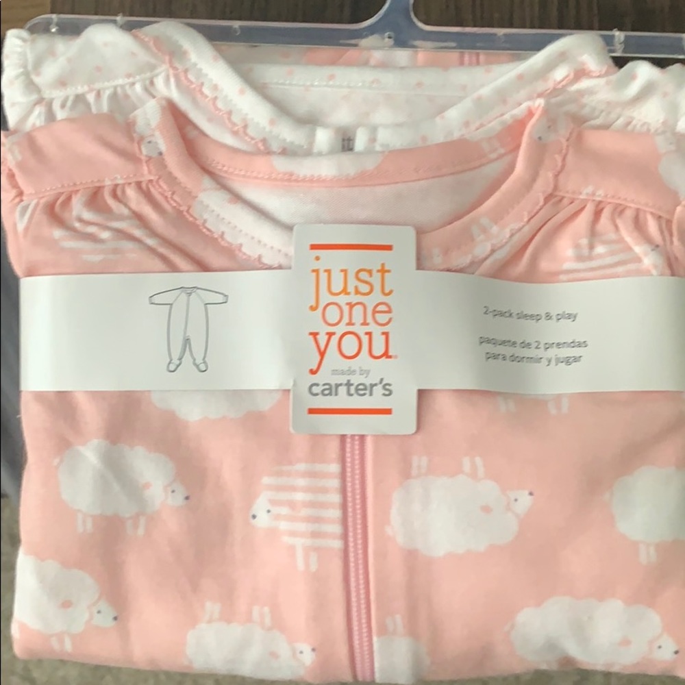 Carter’s Sleep and Play set